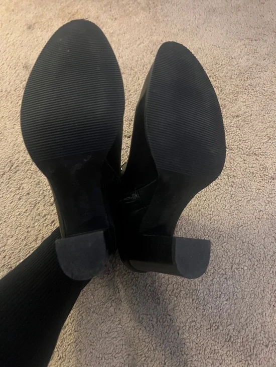 Black Studded Women's Ankle Booties - Brand Texto - Picture 6 of 6